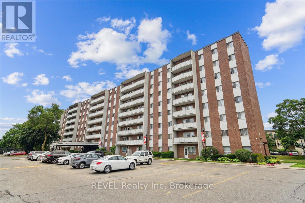 615 - 1660 BLOOR STREET E, Mississauga, Ontario
