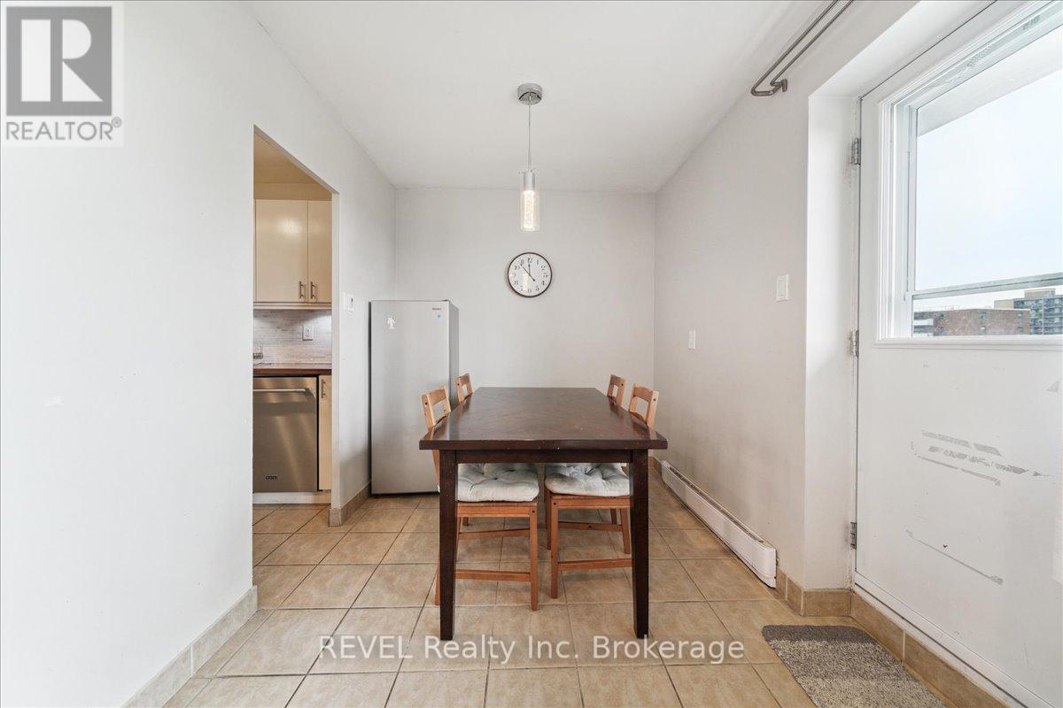 615 - 1660 Bloor Street E, Mississauga, Ontario  L4X 1R9 - Photo 10 - W12486777