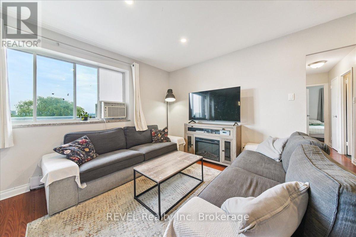 615 - 1660 Bloor Street E, Mississauga, Ontario  L4X 1R9 - Photo 12 - W12486777