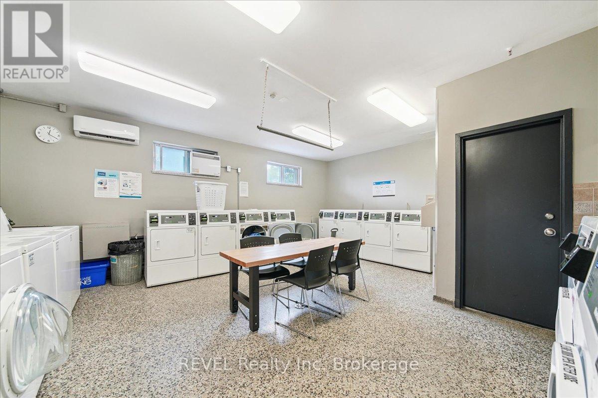 615 - 1660 Bloor Street E, Mississauga, Ontario  L4X 1R9 - Photo 32 - W12486777