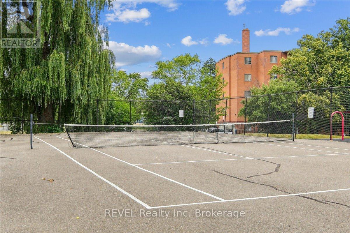 615 - 1660 Bloor Street E, Mississauga, Ontario  L4X 1R9 - Photo 34 - W12486777