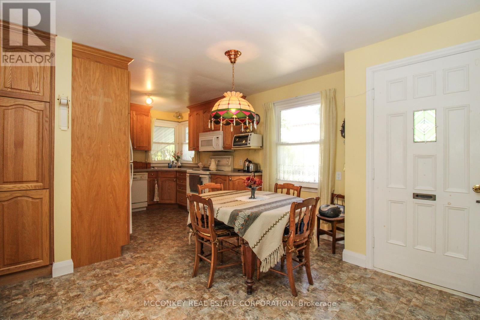 17 Engleburn Place, Peterborough, Ontario  K9H 1C4 - Photo 13 - X12414763