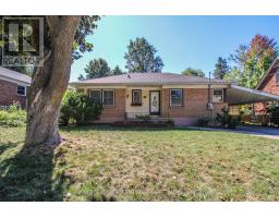 17 ENGLEBURN PLACE, Peterborough, Ontario