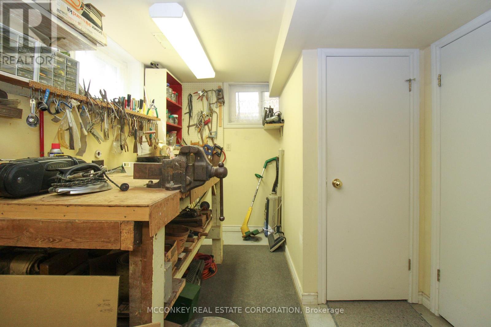 17 Engleburn Place, Peterborough, Ontario  K9H 1C4 - Photo 36 - X12414763