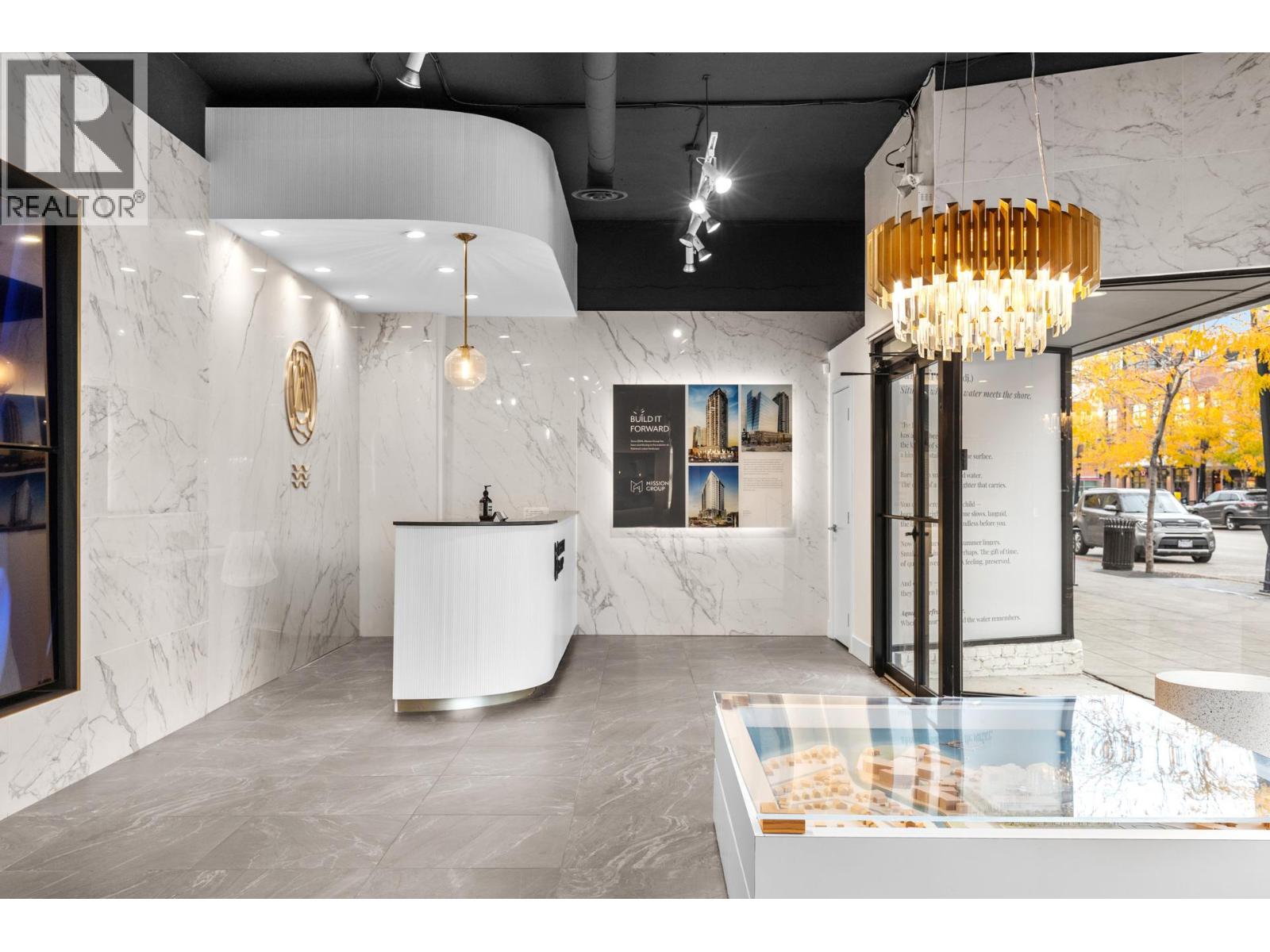 489 Bernard Avenue, Kelowna, British Columbia  V1Y 6N8 - Photo 4 - 10366979