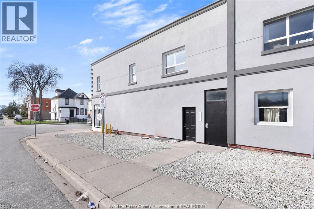 581 Pierre Avenue Unit# 7, Windsor, Ontario  N9A 2K1 - Photo 2 - 25027269