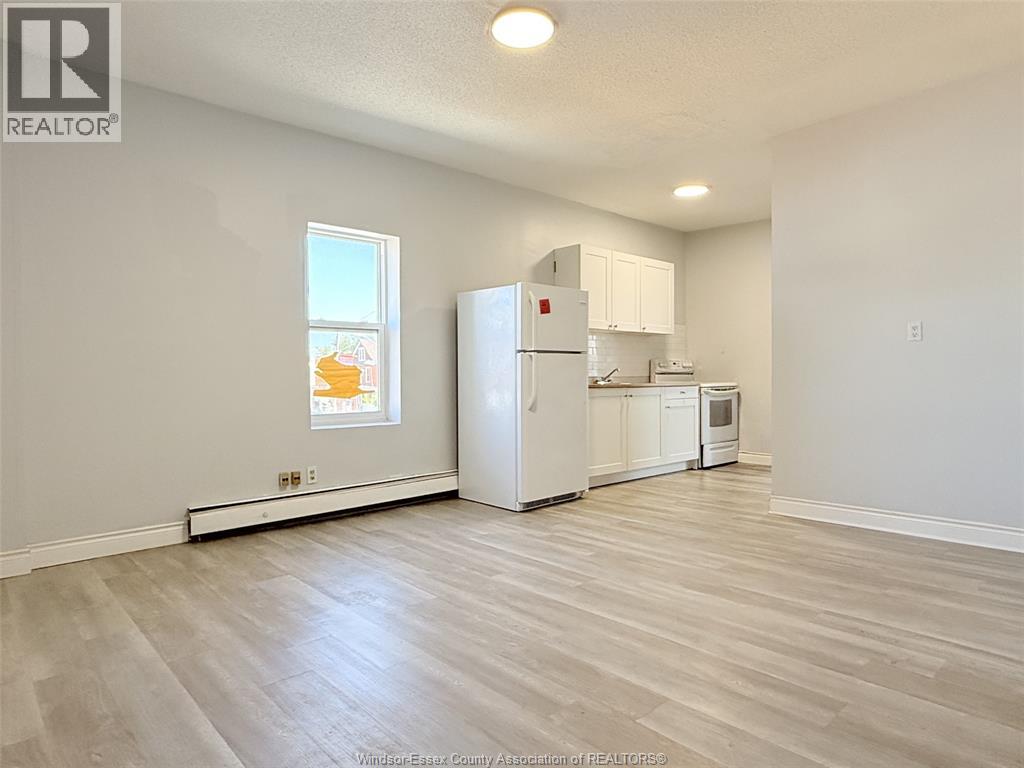 581 Pierre Avenue Unit# 7, Windsor, Ontario  N9A 2K1 - Photo 4 - 25027269