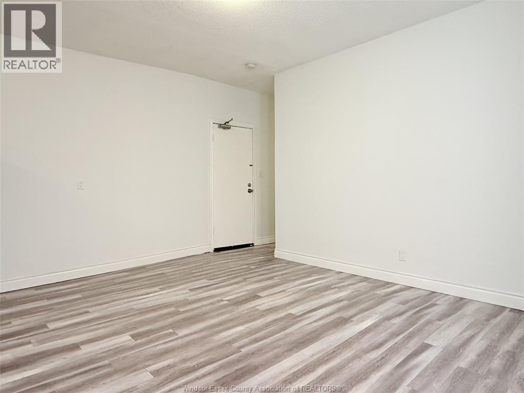 581 Pierre Avenue Unit# 4, Windsor, Ontario  N9A 2K1 - Photo 6 - 25027140