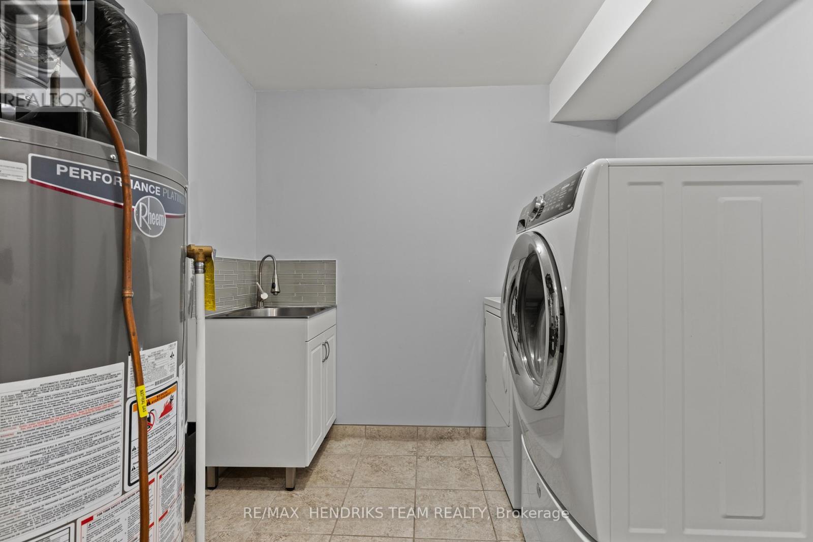 168 Rykert Street, St. Catharines, Ontario  L2S 2B7 - Photo 34 - X12486778