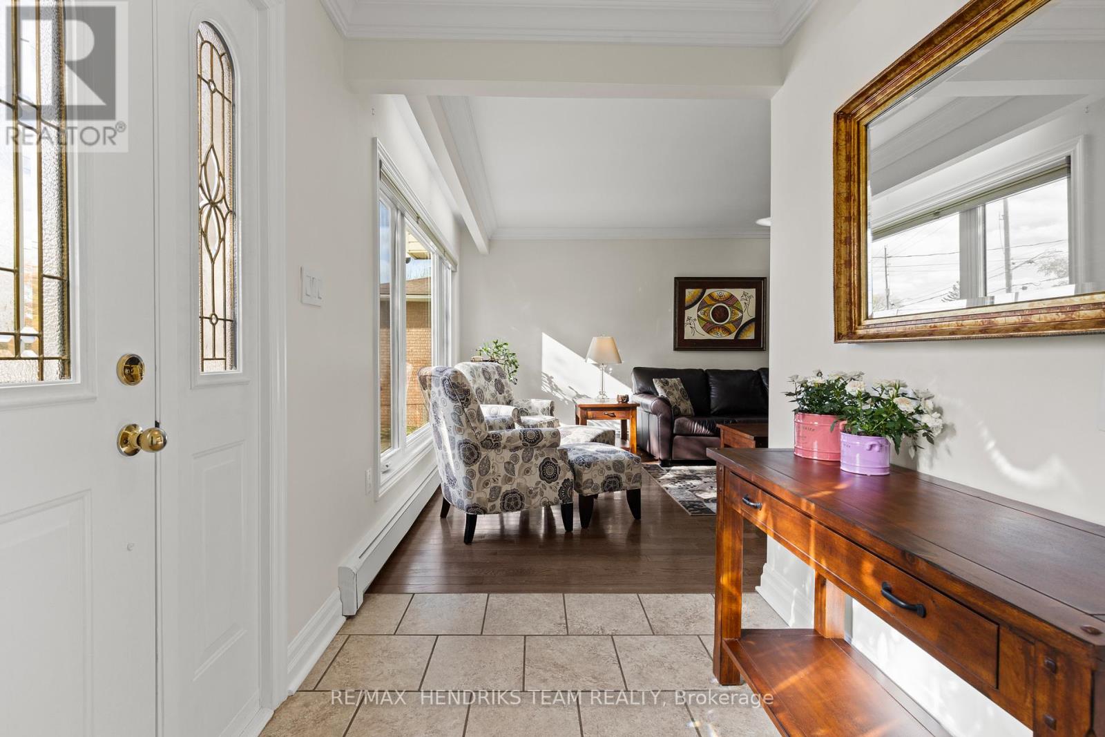 168 Rykert Street, St. Catharines, Ontario  L2S 2B7 - Photo 5 - X12486778