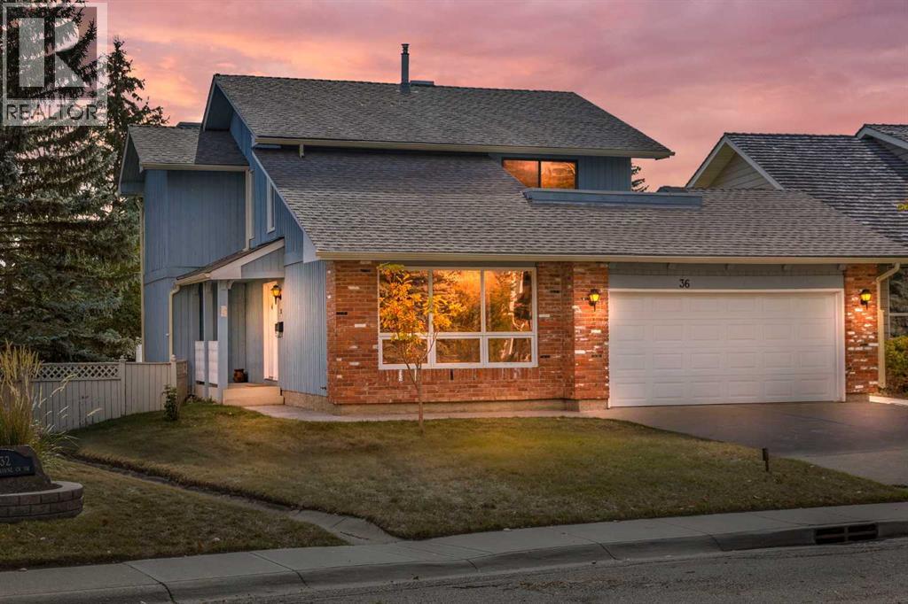 36 Strathlorne Crescent Sw, Calgary, Alberta  T3H 1M8 - Photo 2 - A2261749