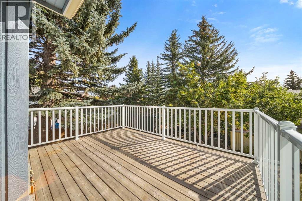 36 Strathlorne Crescent Sw, Calgary, Alberta  T3H 1M8 - Photo 17 - A2261749