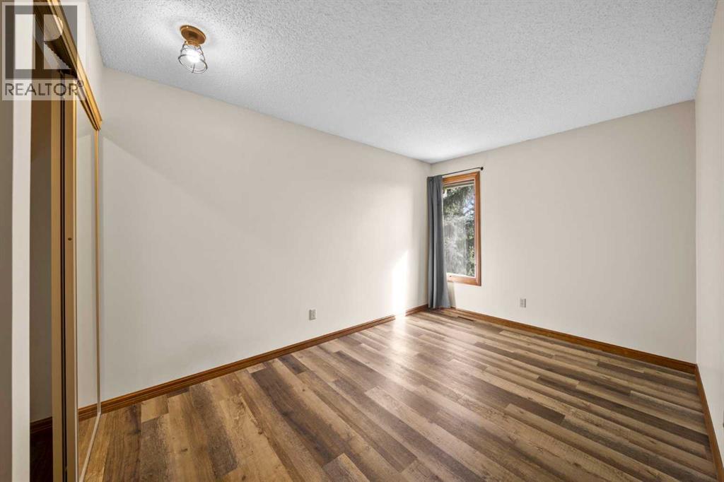 36 Strathlorne Crescent Sw, Calgary, Alberta  T3H 1M8 - Photo 34 - A2261749