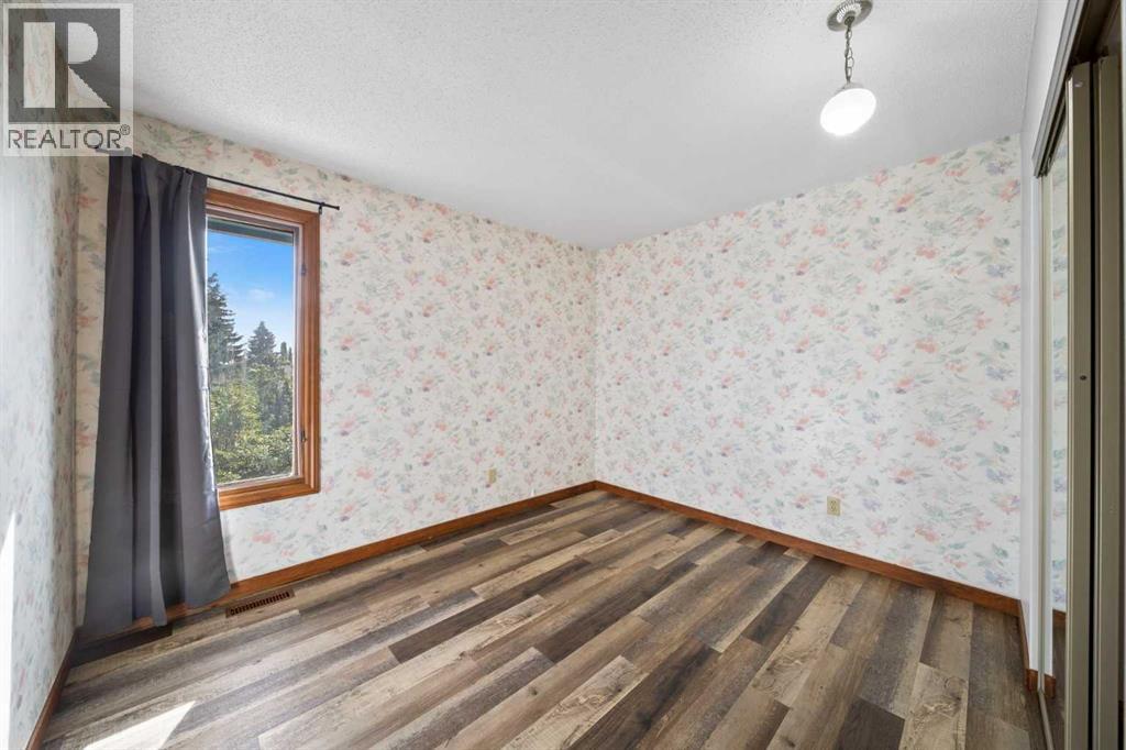 36 Strathlorne Crescent Sw, Calgary, Alberta  T3H 1M8 - Photo 32 - A2261749