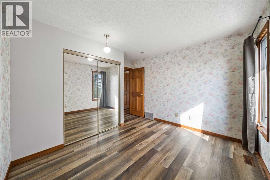 36 Strathlorne Crescent Sw, Calgary, Alberta  T3H 1M8 - Photo 33 - A2261749