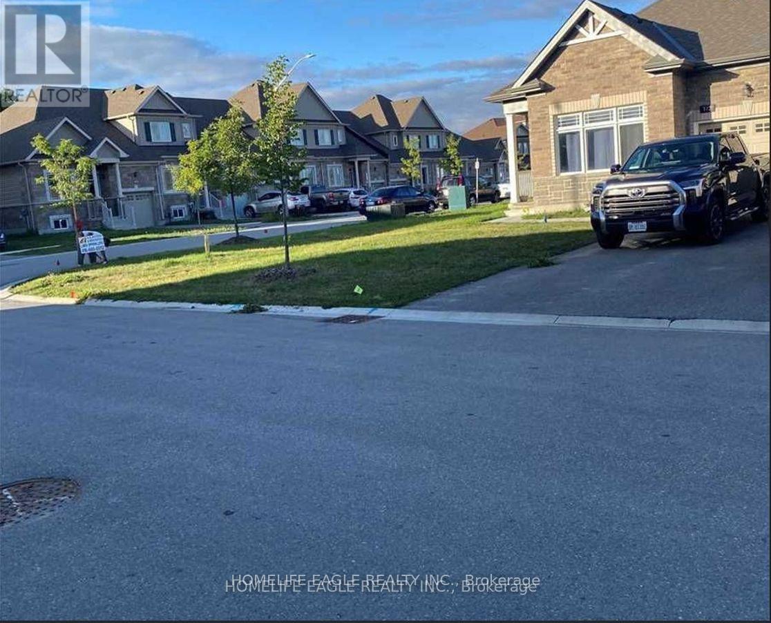 172 Isabella Drive, Orillia, Ontario  L3V 8K7 - Photo 3 - S12485357