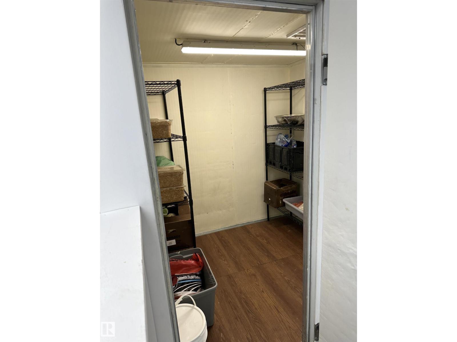 0 Na Nw, Edmonton, Alberta  T6E 6V2 - Photo 4 - E4463829