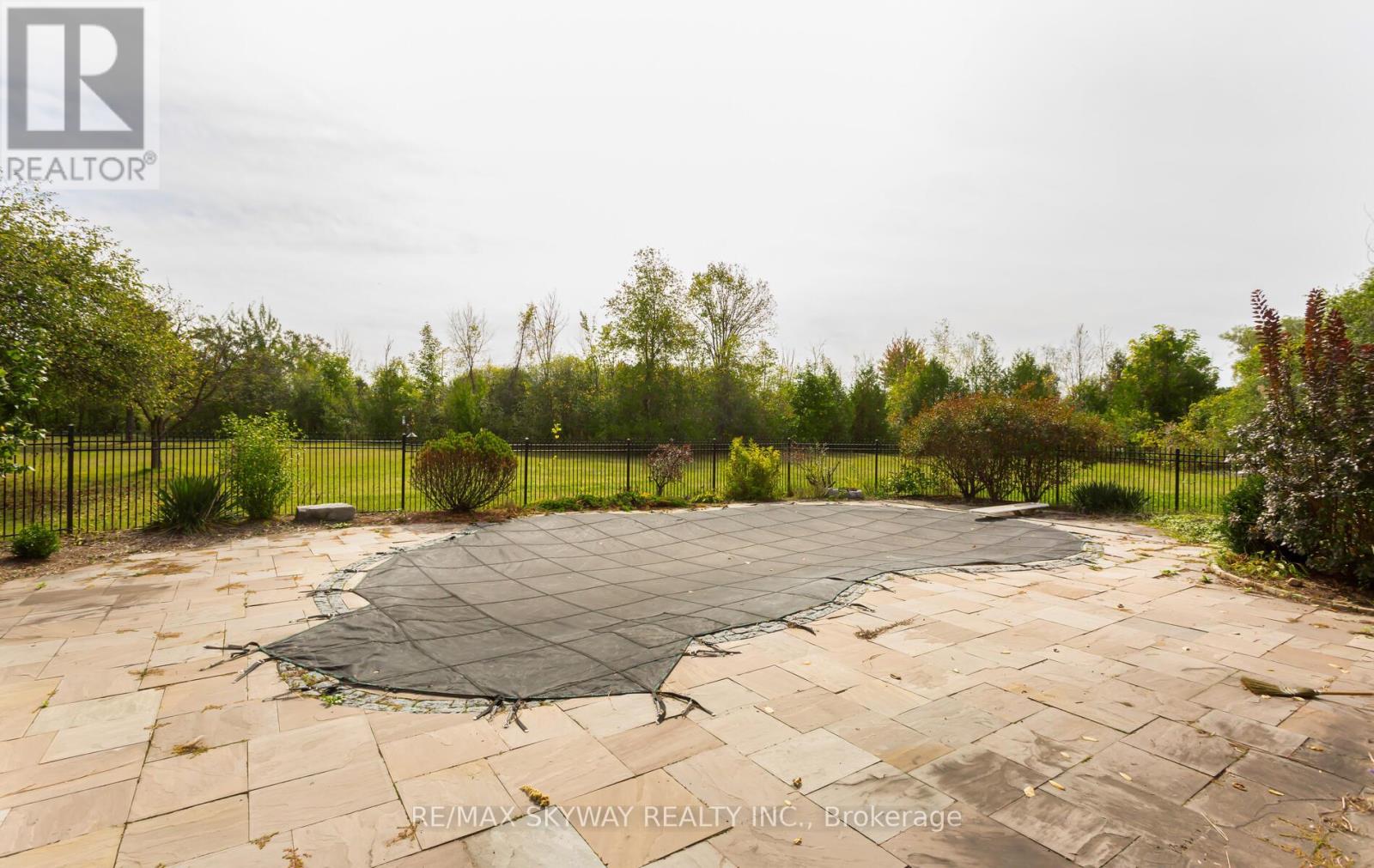 5628 Highway 7, Milton, Ontario  L7J 2L7 - Photo 36 - W12486751