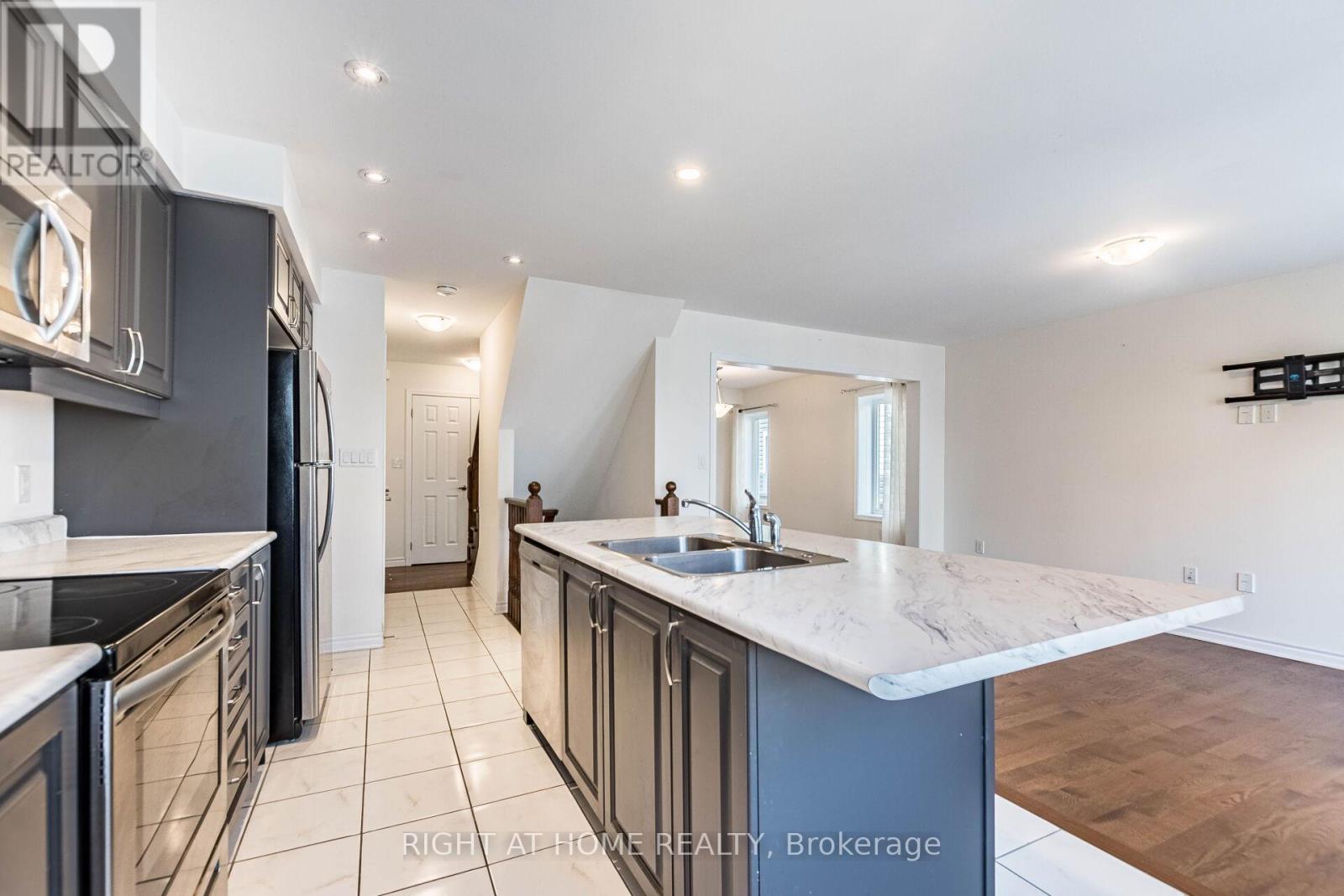 98 - 1000 Asleton Boulevard, Milton, Ontario  L9T 9L4 - Photo 20 - W12486752