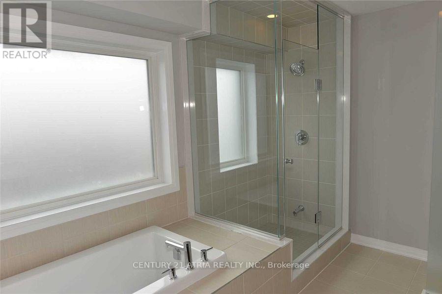 171 Frederick Tisdale Drive, Toronto, Ontario  M3K 0B5 - Photo 15 - W12486754