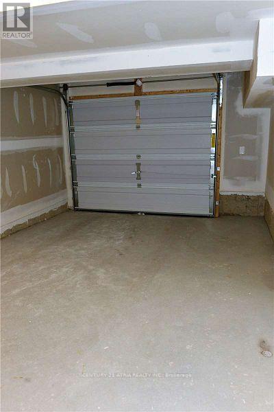 171 Frederick Tisdale Drive, Toronto, Ontario  M3K 0B5 - Photo 19 - W12486754