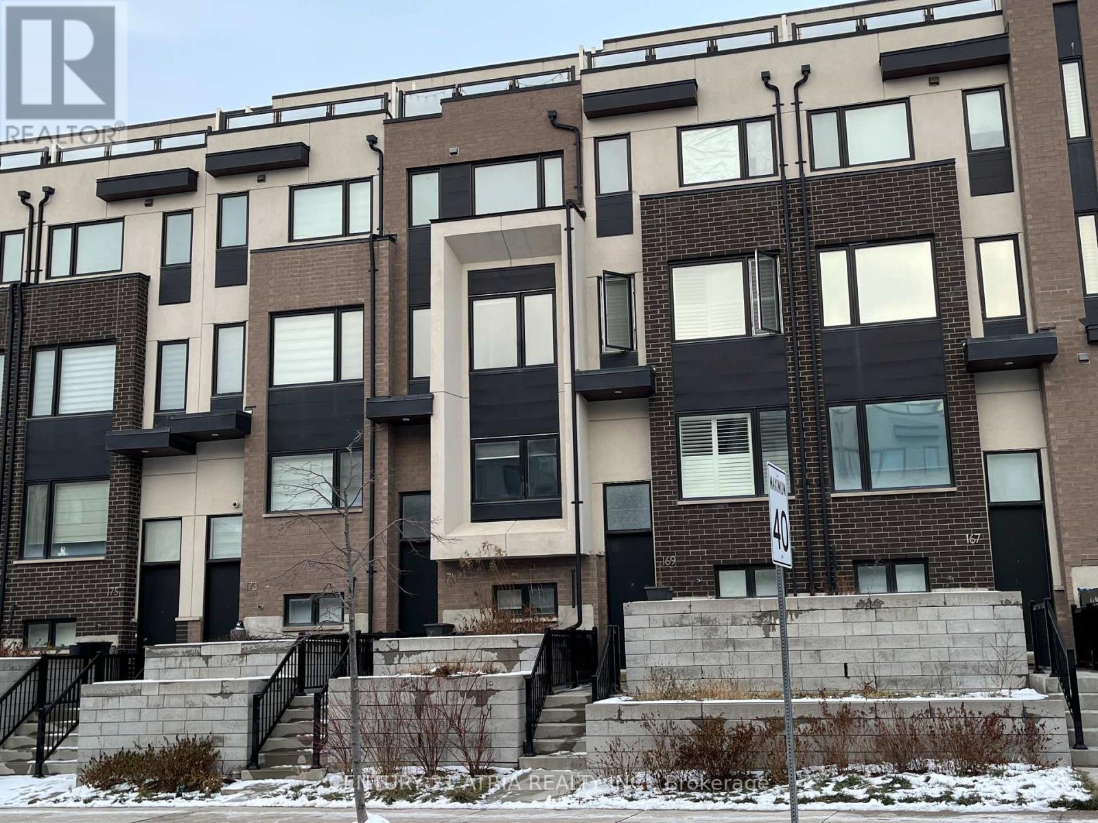 171 Frederick Tisdale Drive, Toronto, Ontario  M3K 0B5 - Photo 2 - W12486754