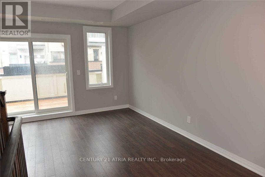 171 Frederick Tisdale Drive, Toronto, Ontario  M3K 0B5 - Photo 8 - W12486754