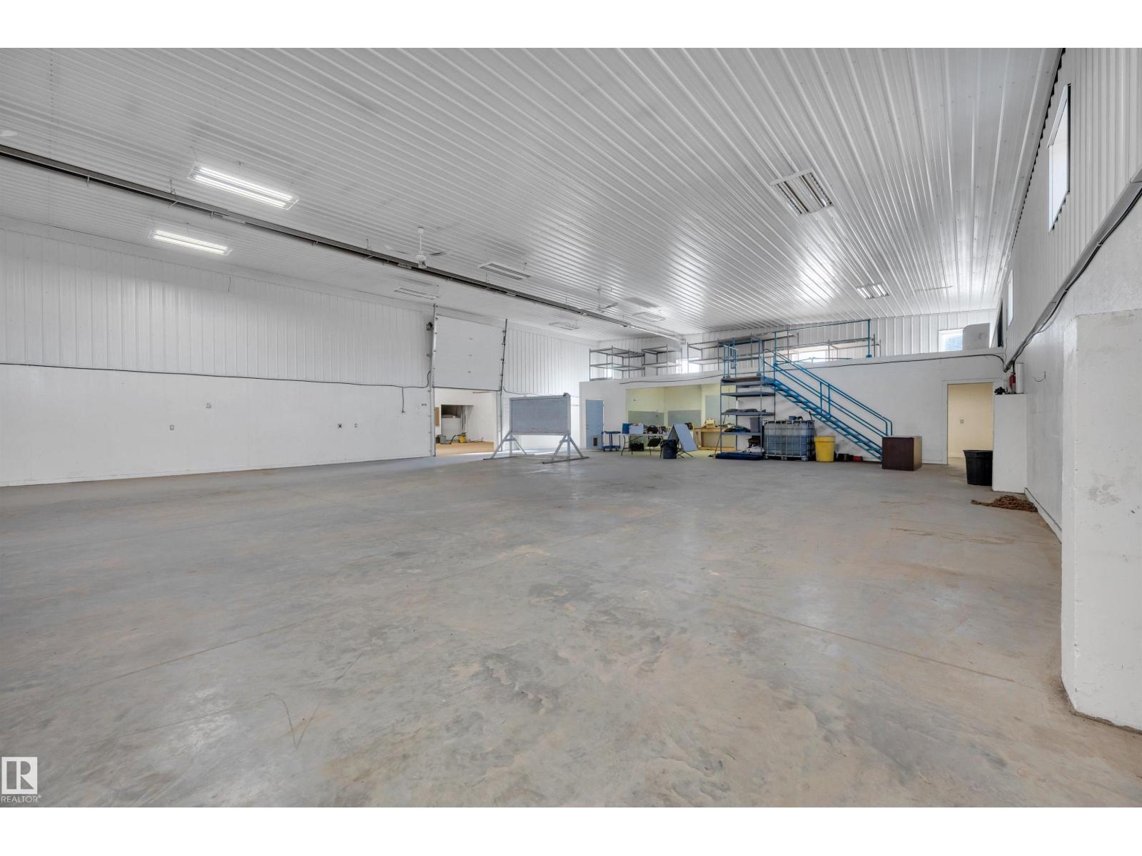 57119 Rge Rd 241, Rural Sturgeon County, Alberta  T0A 0K1 - Photo 12 - E4463832