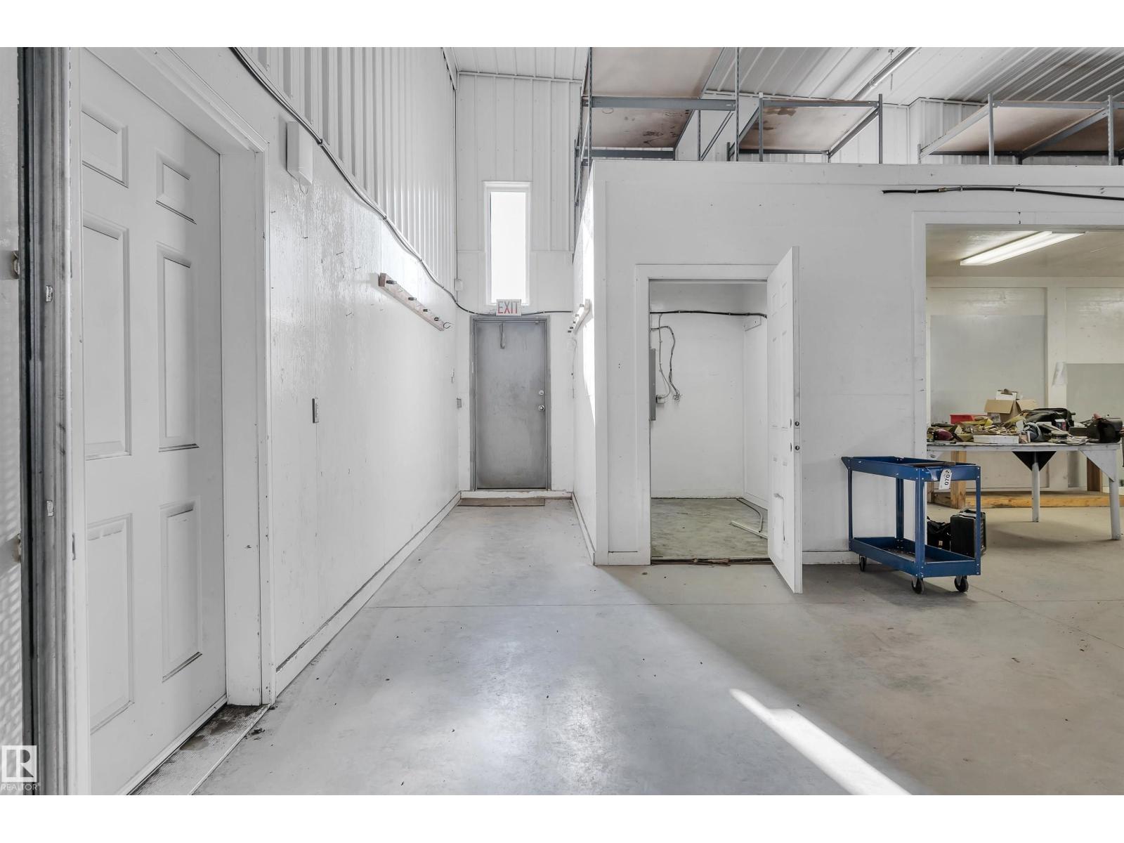 57119 Rge Rd 241, Rural Sturgeon County, Alberta  T0A 0K1 - Photo 15 - E4463832