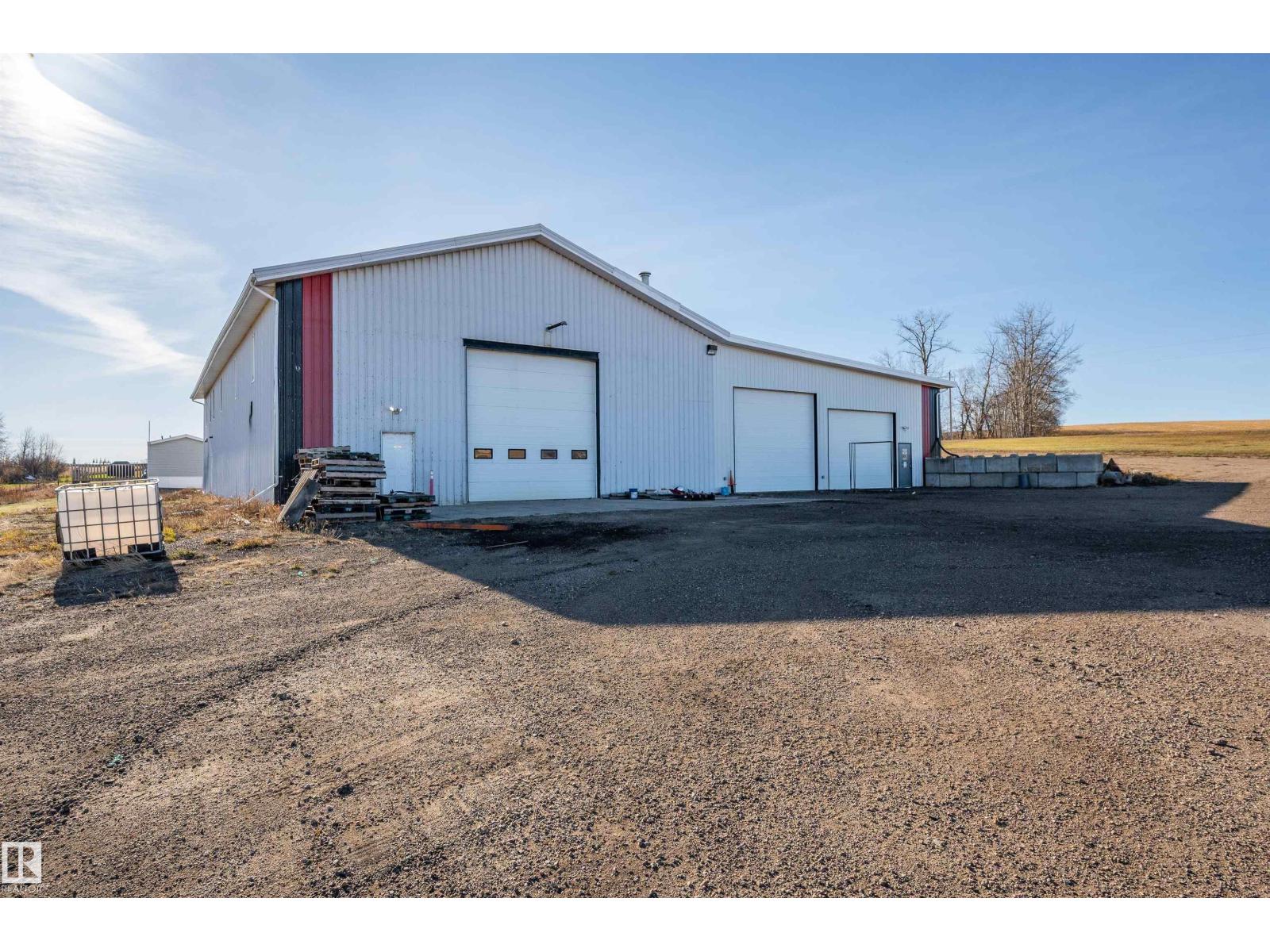 57119 Rge Rd 241, Rural Sturgeon County, Alberta  T0A 0K1 - Photo 3 - E4463832