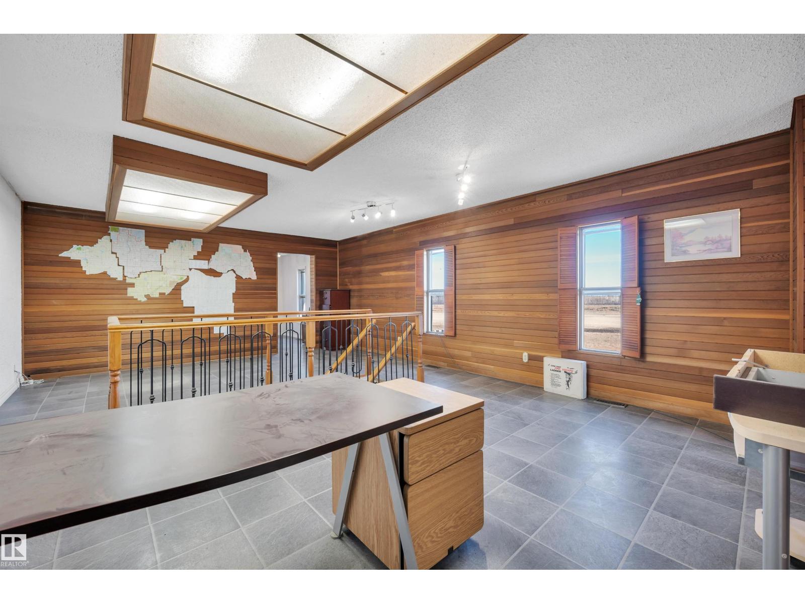 57119 Rge Rd 241, Rural Sturgeon County, Alberta  T0A 0K1 - Photo 35 - E4463832