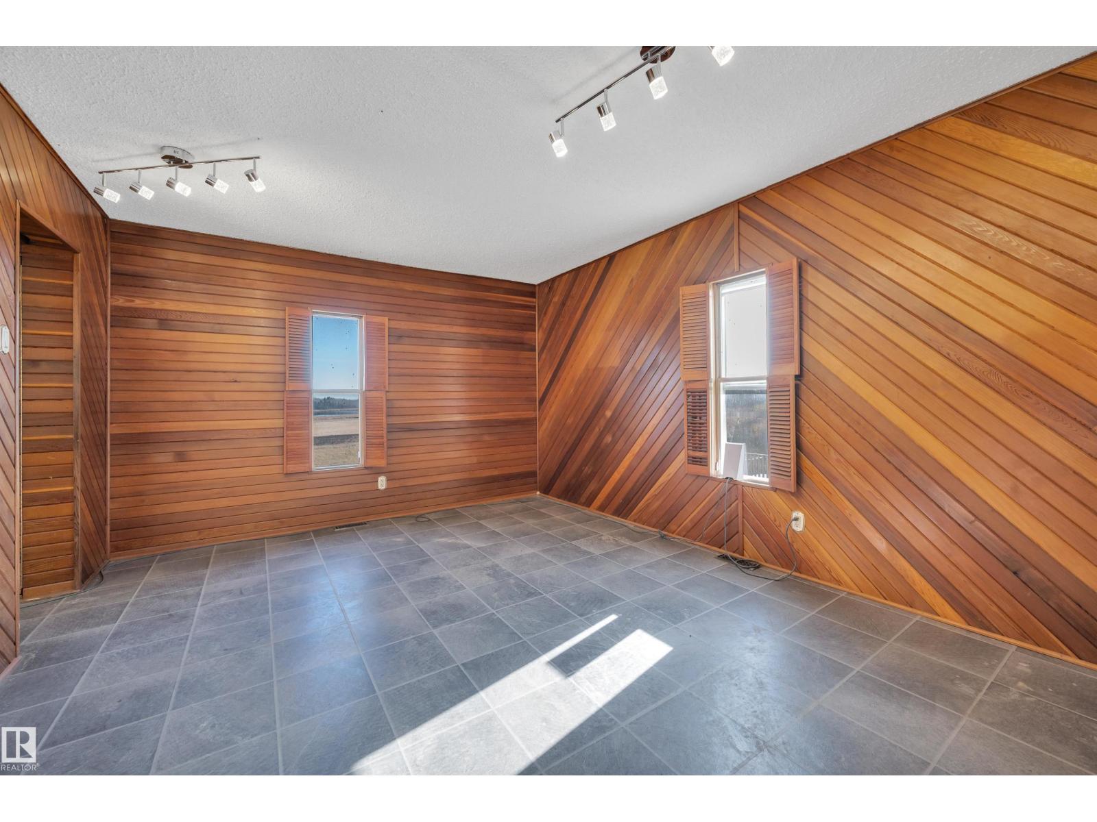 57119 Rge Rd 241, Rural Sturgeon County, Alberta  T0A 0K1 - Photo 40 - E4463832