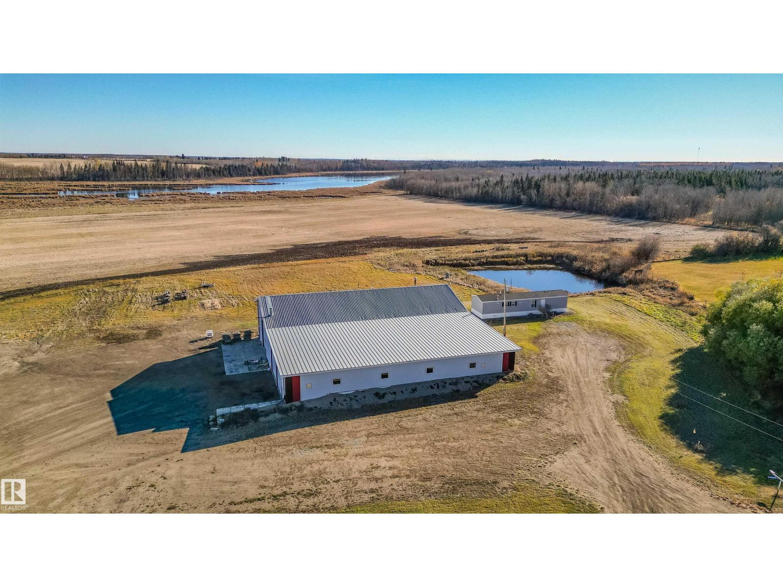 57119 Rge Rd 241, Rural Sturgeon County, Alberta  T0A 0K1 - Photo 44 - E4463832