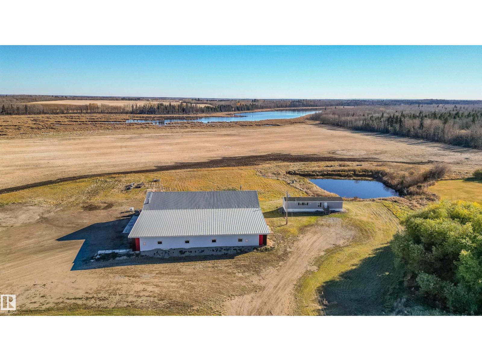 57119 Rge Rd 241, Rural Sturgeon County, Alberta  T0A 0K1 - Photo 6 - E4463832