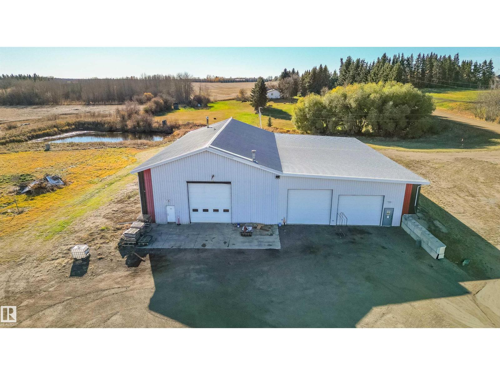 57119 Rge Rd 241, Rural Sturgeon County, Alberta  T0A 0K1 - Photo 7 - E4463832