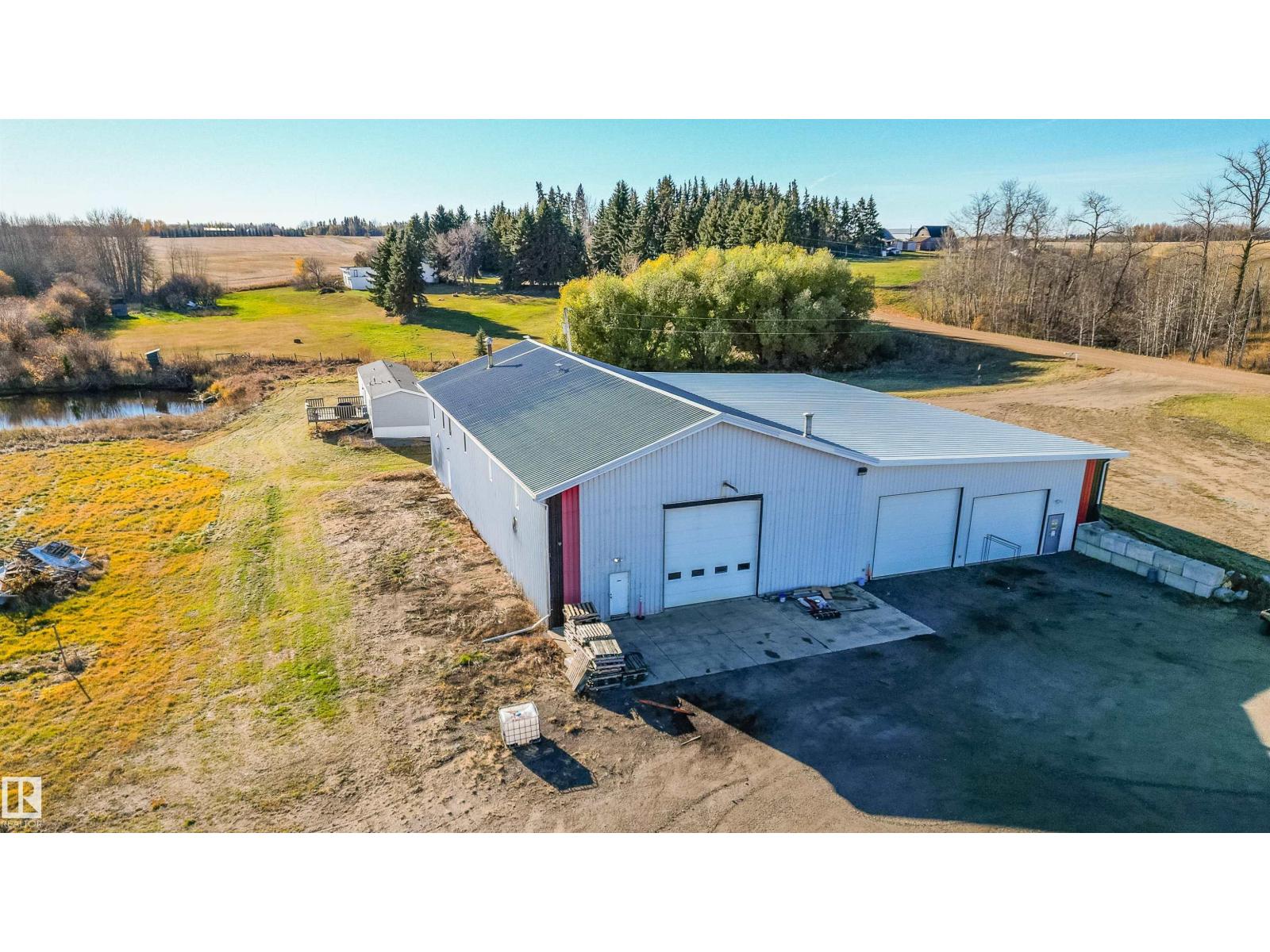 57119 Rge Rd 241, Rural Sturgeon County, Alberta  T0A 0K1 - Photo 8 - E4463832