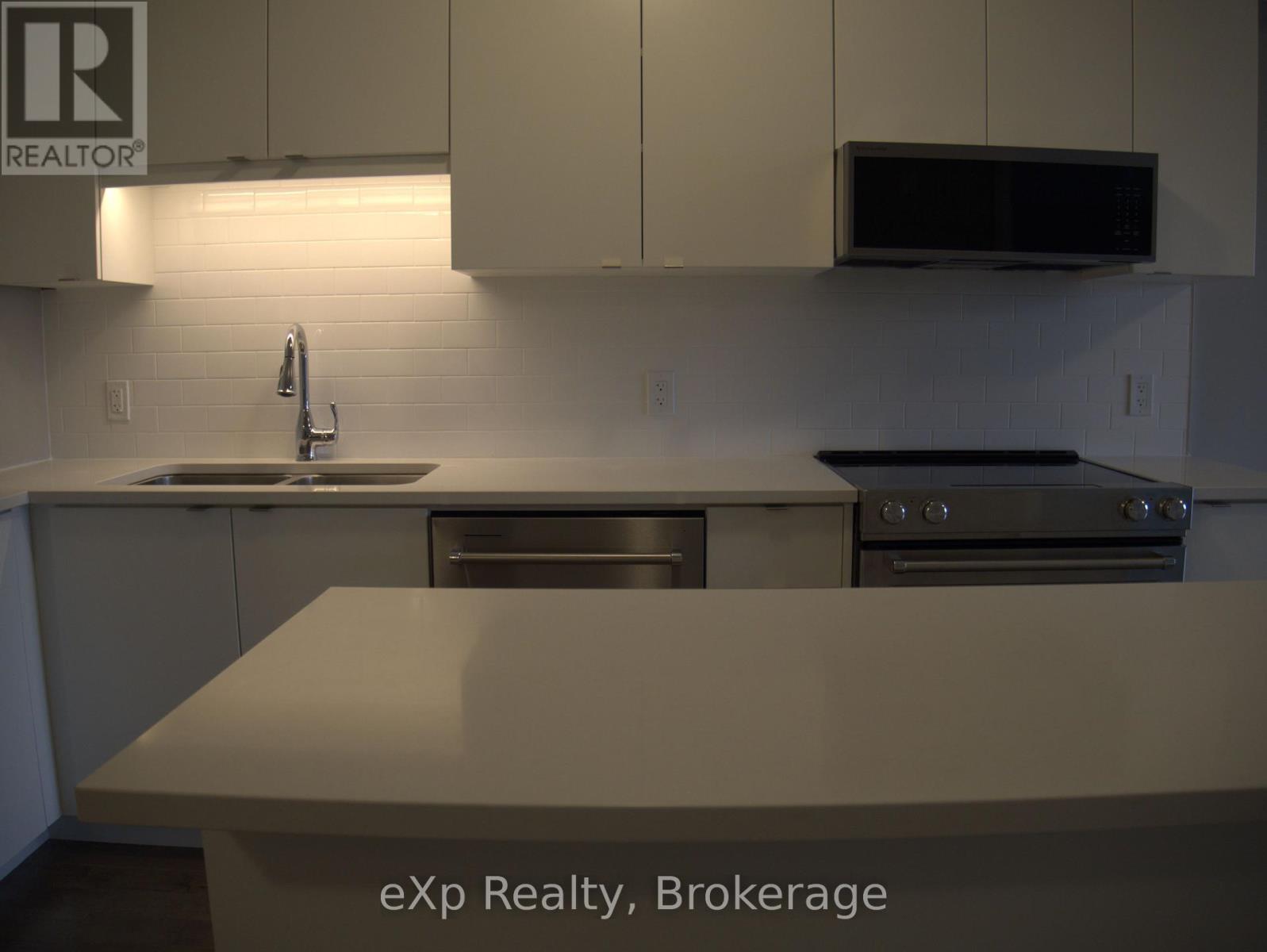 1203 - 93 Arthur Street S, Guelph, Ontario  N1E 0S6 - Photo 4 - X12410516