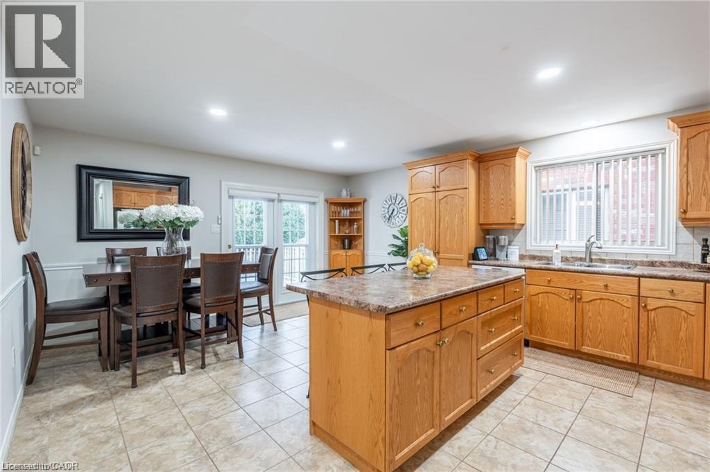 144 Sumner Crescent, Grimsby, Ontario  L3M 0B4 - Photo 7 - 40782642