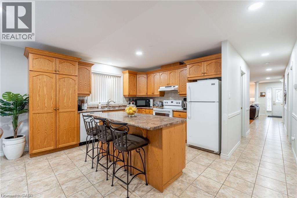 144 Sumner Crescent, Grimsby, Ontario  L3M 0B4 - Photo 8 - 40782642