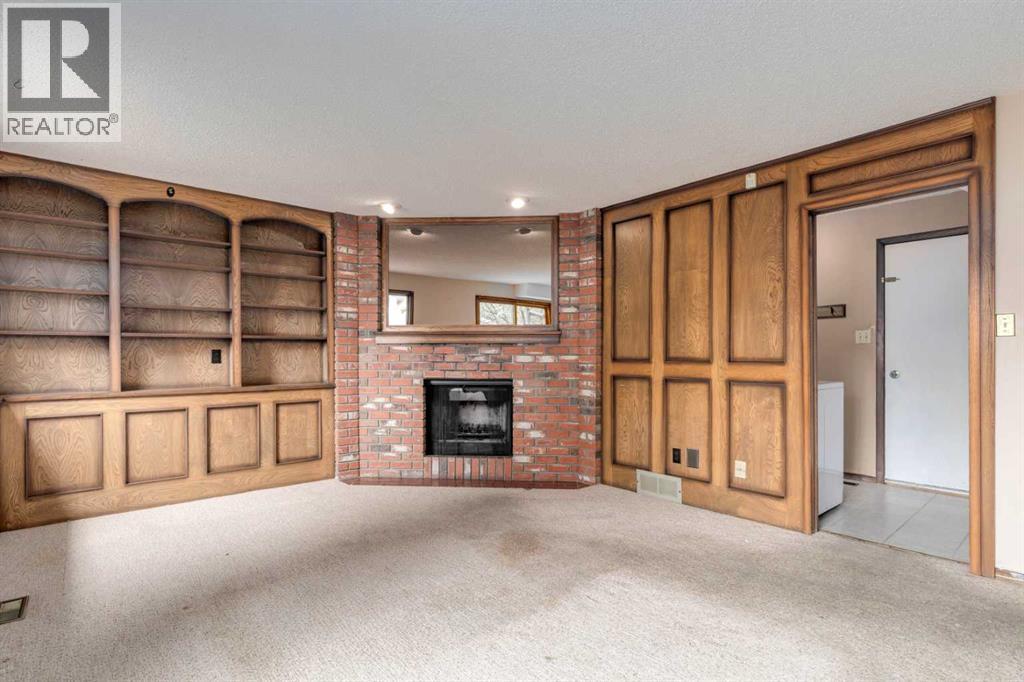 24 Strathcona Close Sw, Calgary, Alberta  T3H 1L3 - Photo 19 - A2249864