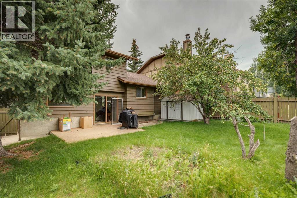 24 Strathcona Close Sw, Calgary, Alberta  T3H 1L3 - Photo 35 - A2249864