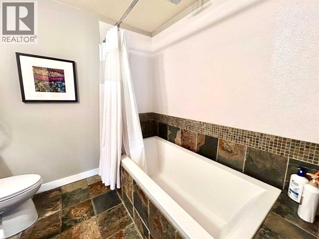 317, 1818 Mountain Ave, Canmore, Alberta  T1W 2W1 - Photo 12 - A2264214