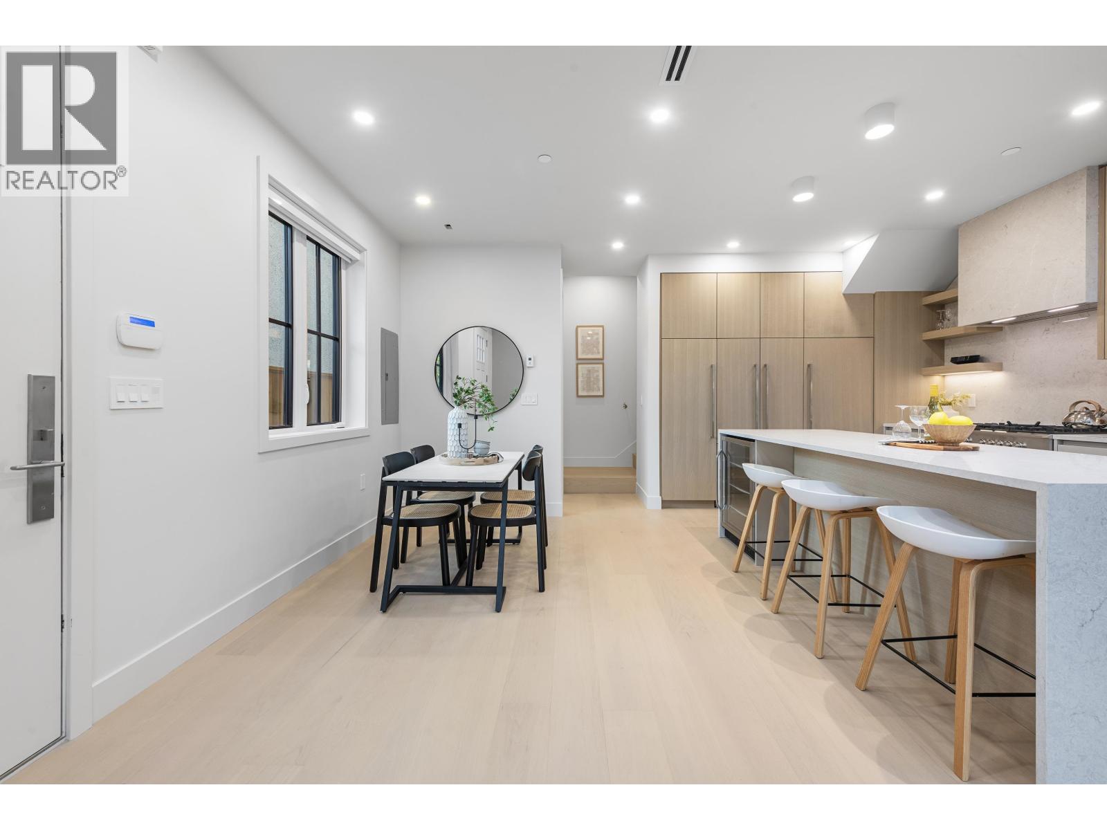 2 2136 E 10th Avenue, Vancouver, British Columbia  V5N 1Y1 - Photo 12 - R3047959