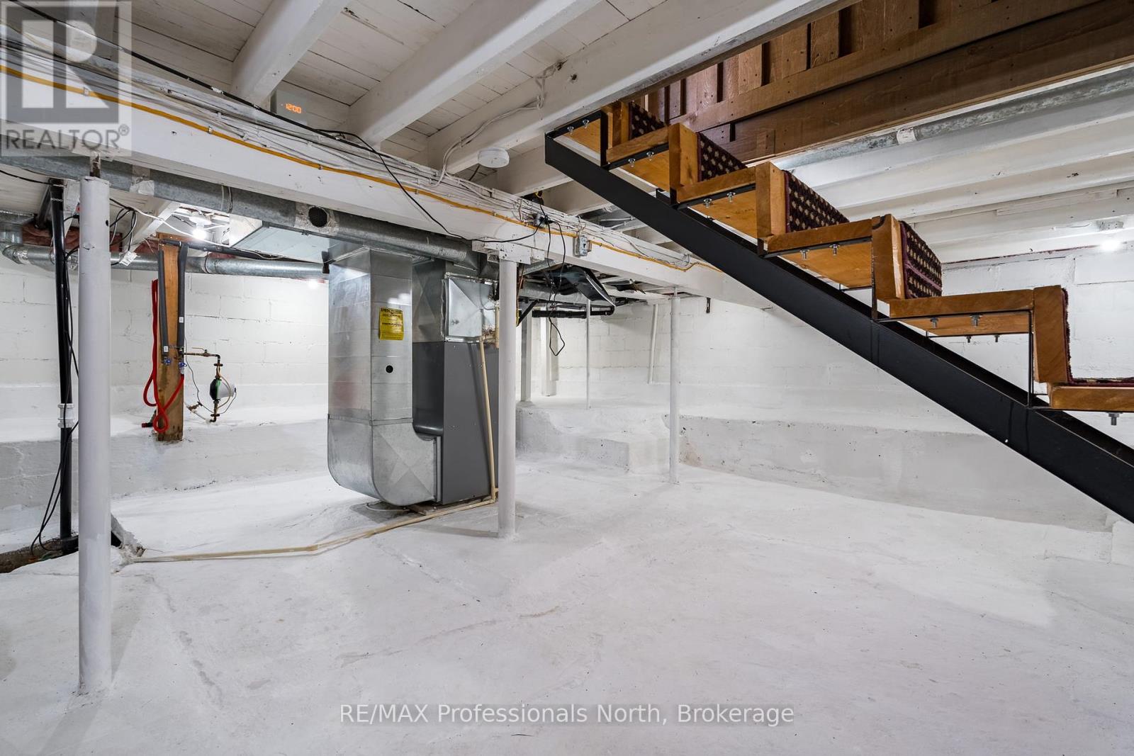 161 Quebec Street, Bracebridge (Macaulay), Ontario  P1L 1E3 - Photo 19 - X12457388