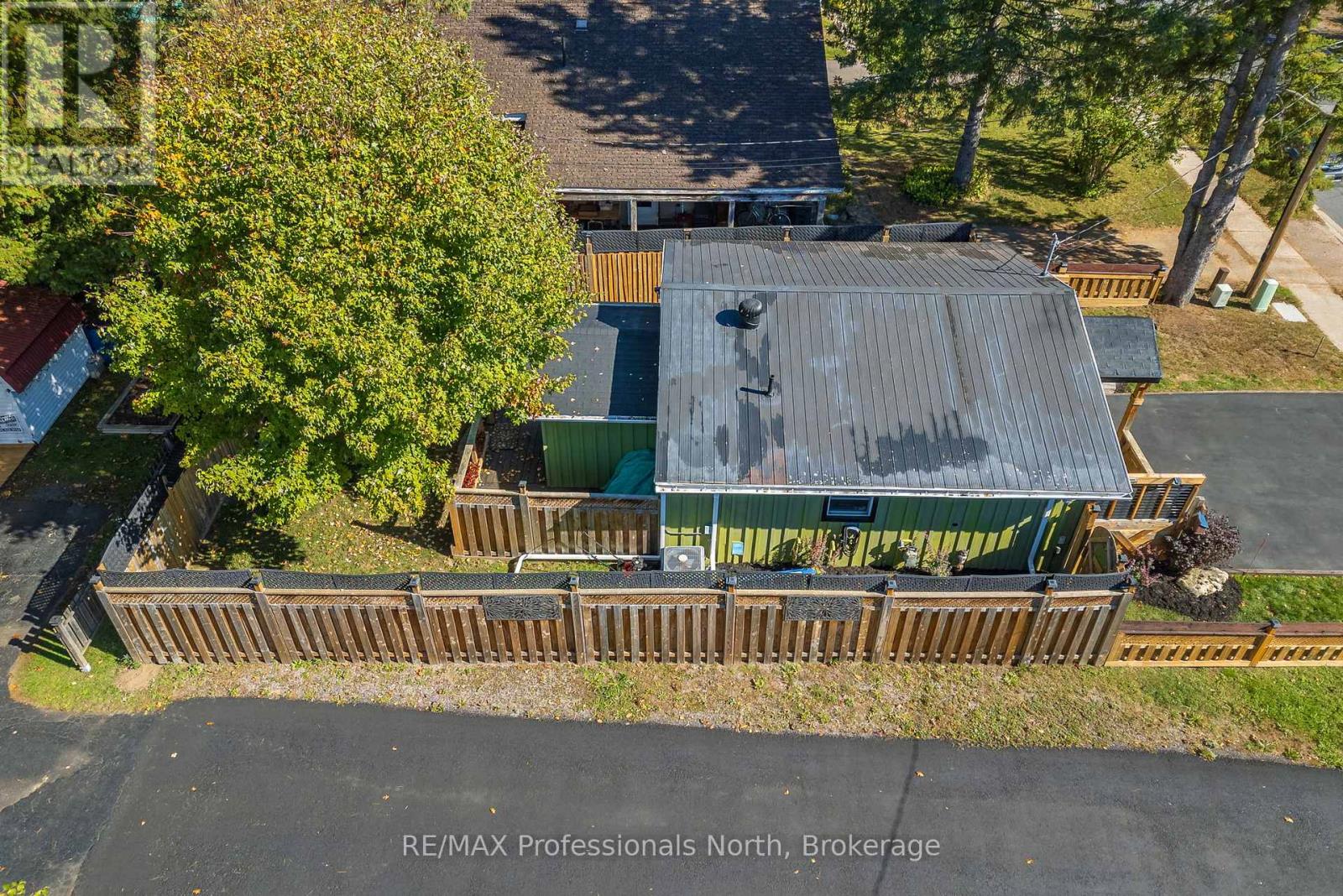 161 Quebec Street, Bracebridge (Macaulay), Ontario  P1L 1E3 - Photo 31 - X12457388