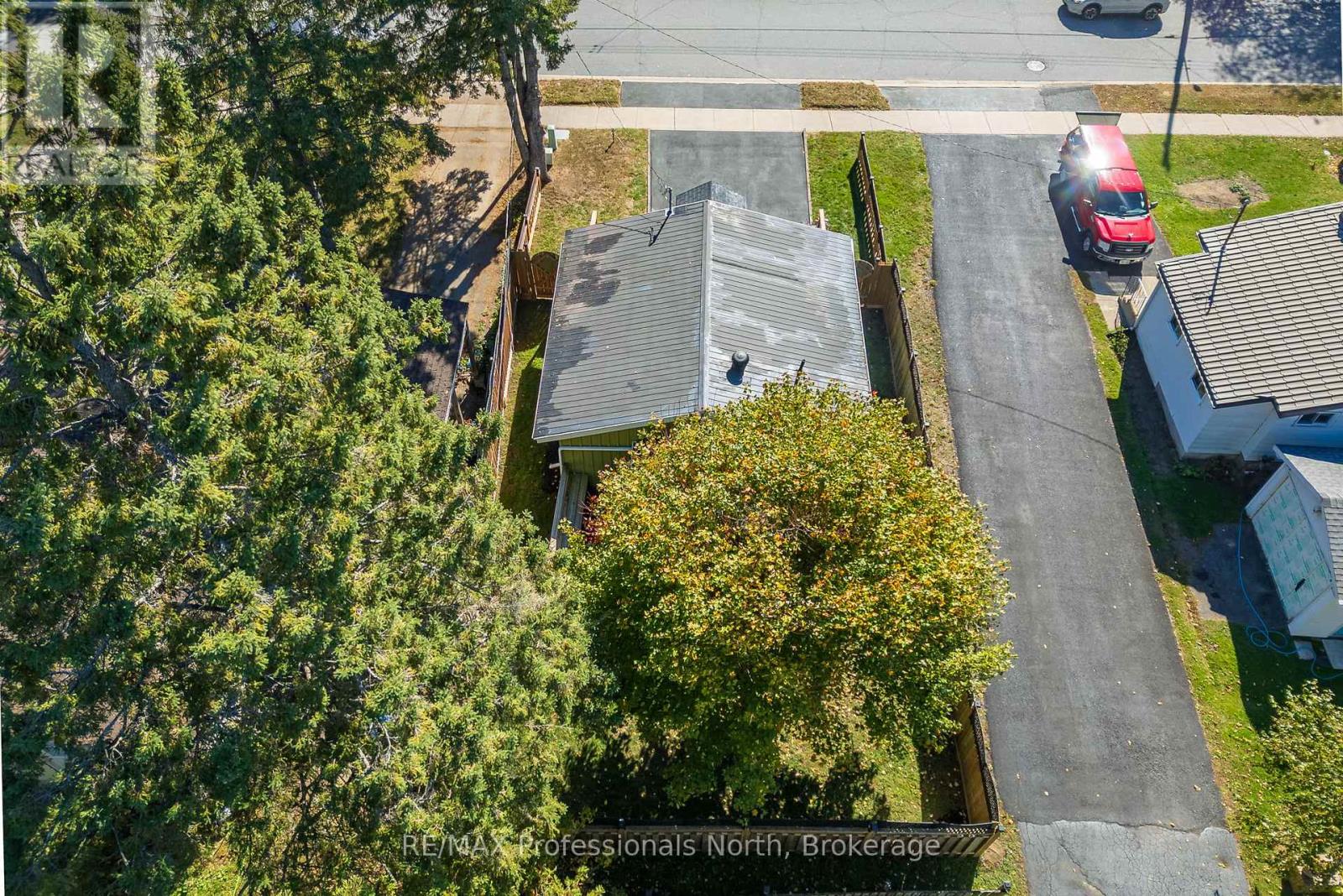 161 Quebec Street, Bracebridge (Macaulay), Ontario  P1L 1E3 - Photo 32 - X12457388