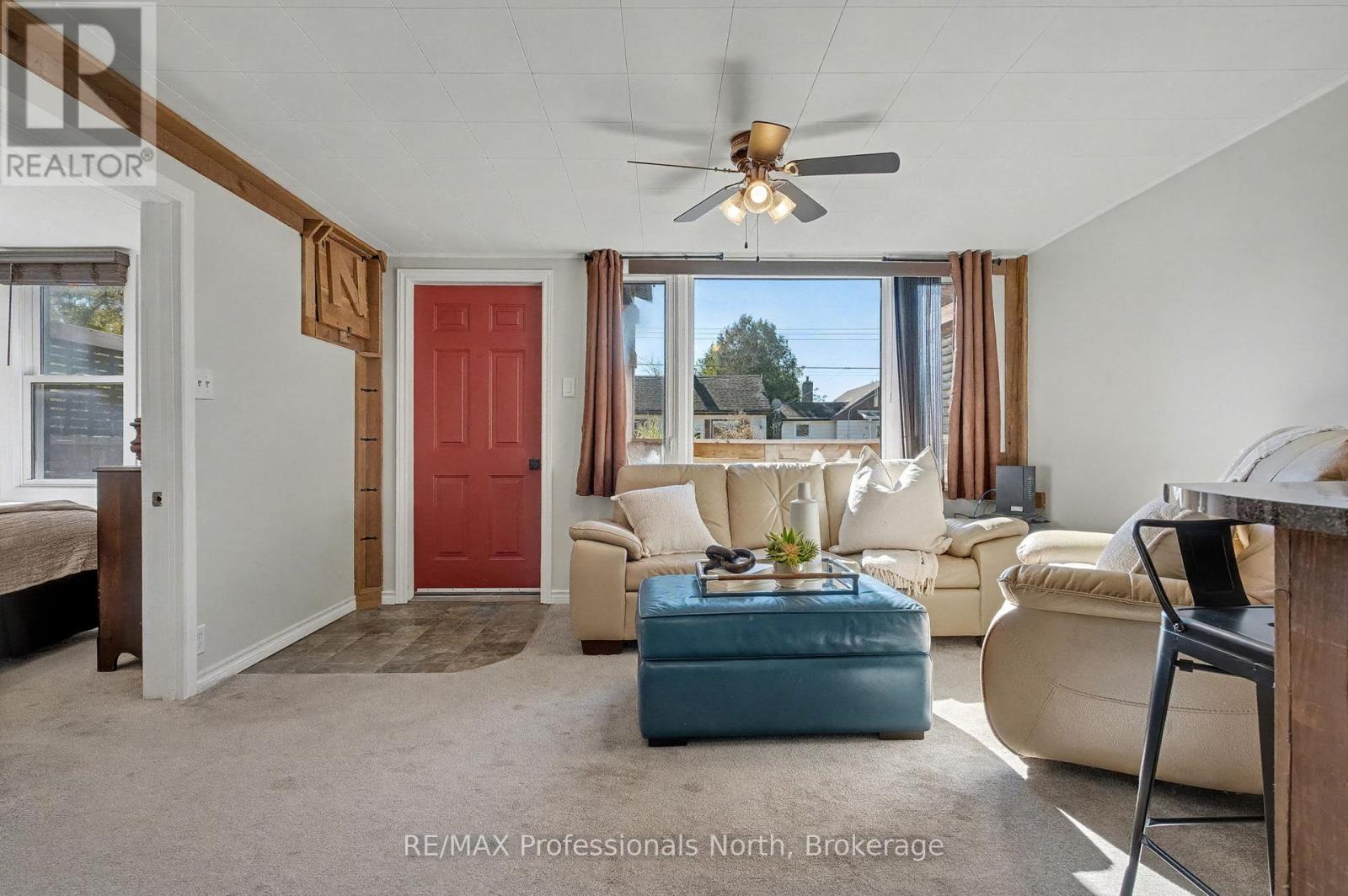 161 Quebec Street, Bracebridge (Macaulay), Ontario  P1L 1E3 - Photo 7 - X12457388