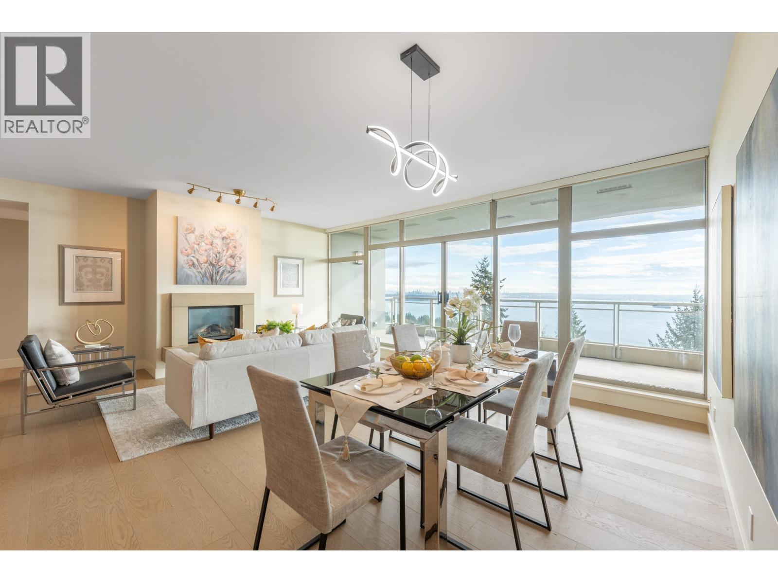 1002 3335 Cypress Place, West Vancouver, British Columbia  V7S 3J8 - Photo 4 - R3062341