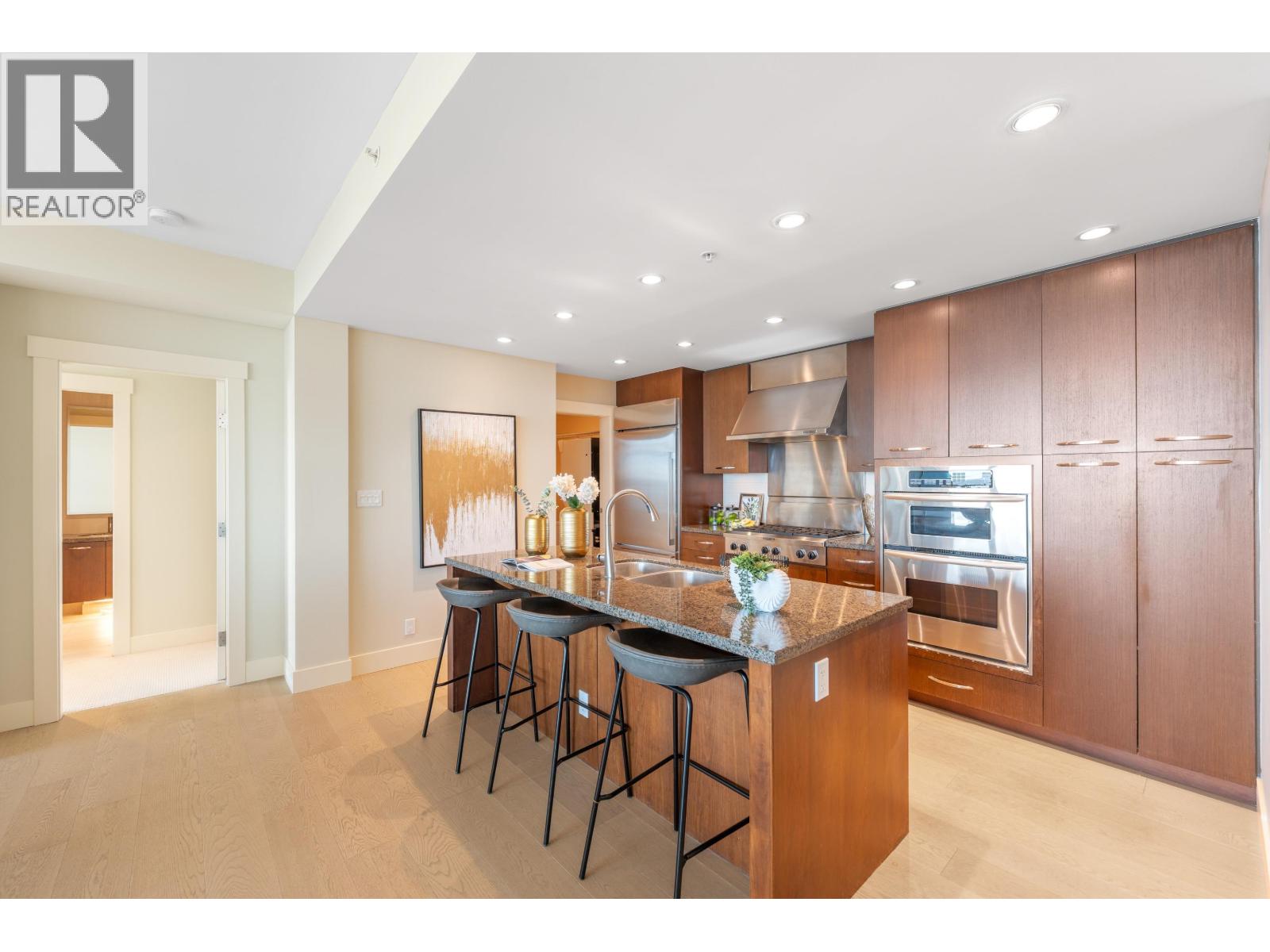 1002 3335 Cypress Place, West Vancouver, British Columbia  V7S 3J8 - Photo 13 - R3062341