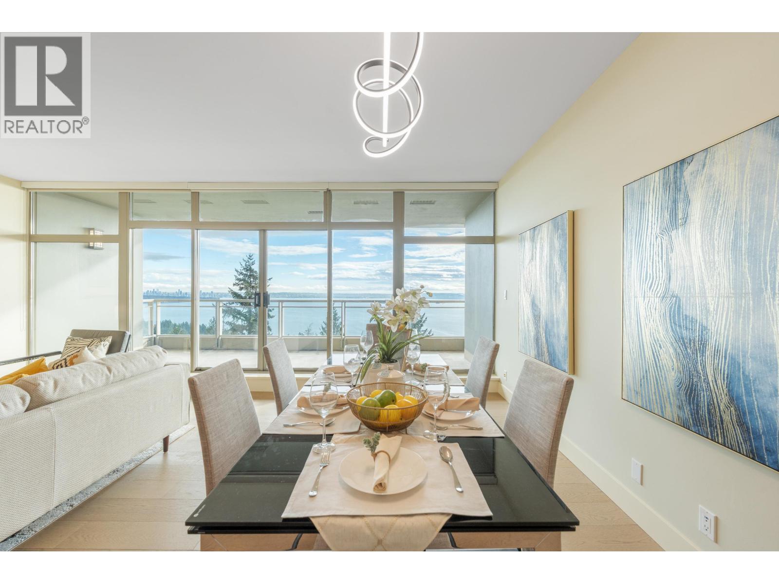 1002 3335 Cypress Place, West Vancouver, British Columbia  V7S 3J8 - Photo 3 - R3062341